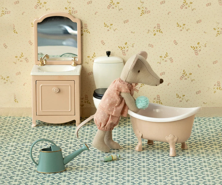 Maileg Big Sister Mouse with soft bedding in classic matchbox bed