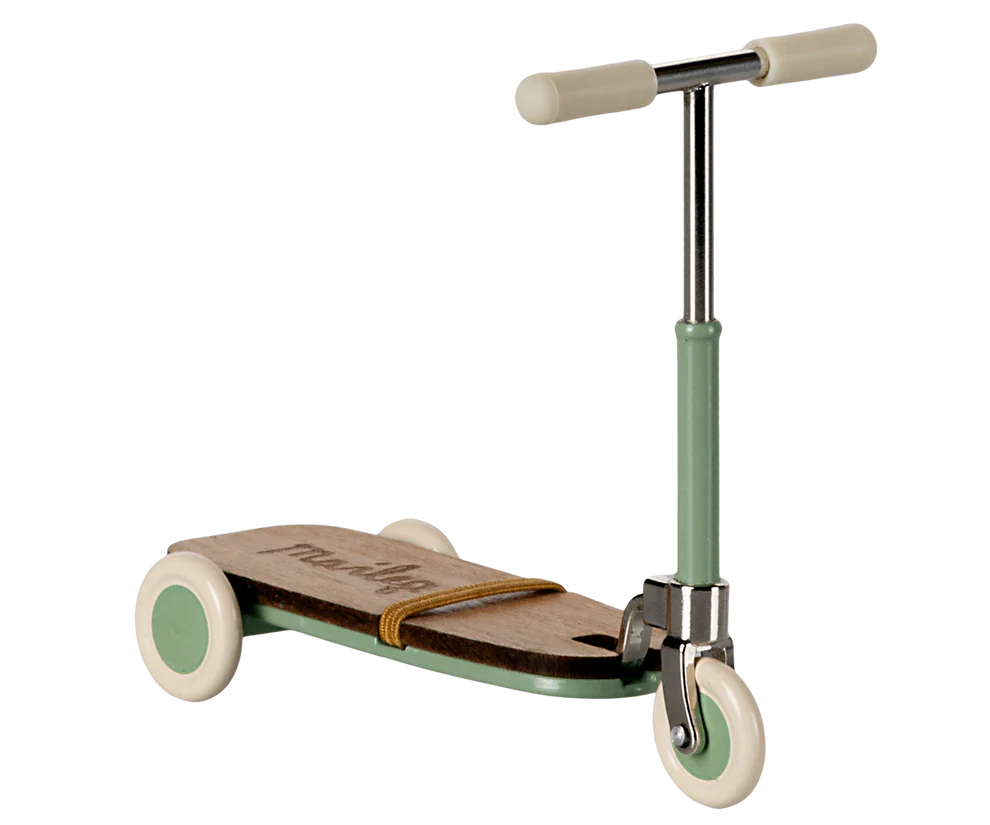 Miniature Kick Board Scooter | Red Miniature Kick Board Scooter | Red