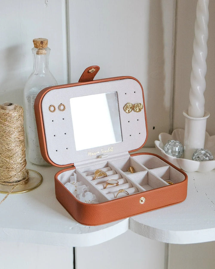 Jewelry Travel Box Brigitte - Camel - علبة مجوهرات
