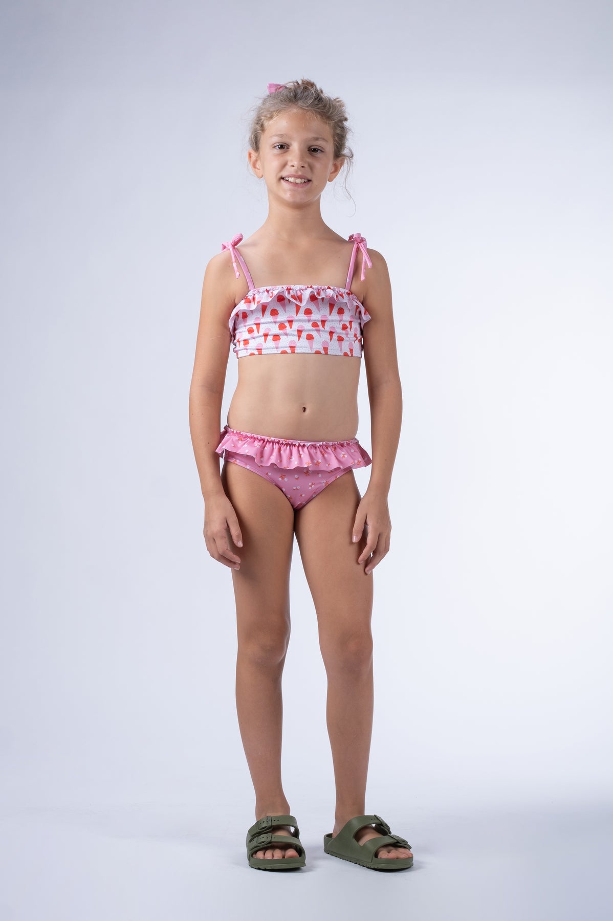 Ice Cream سباح birds nbees Ice Cream سباح birds nbees