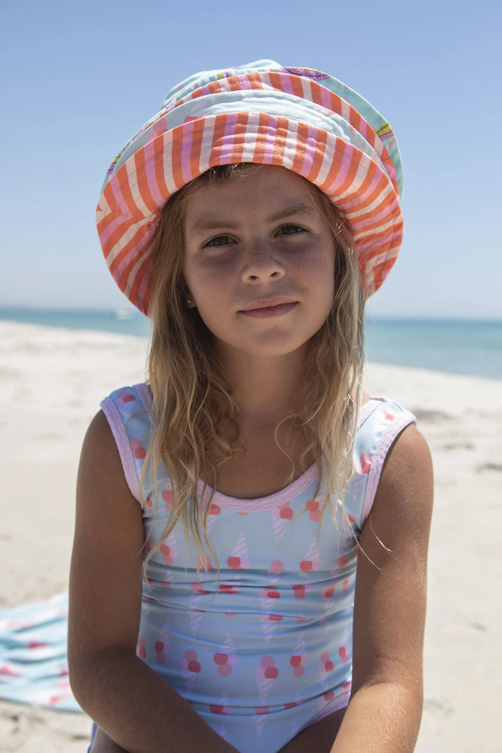 kids striped bucket hat pink orange summer beach
