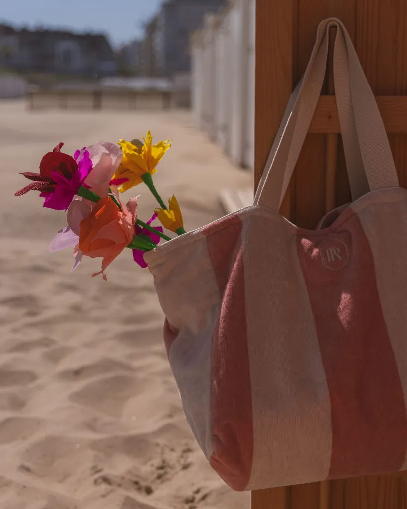 Place Reservee Pink Lemonade beach bag with inner pocket