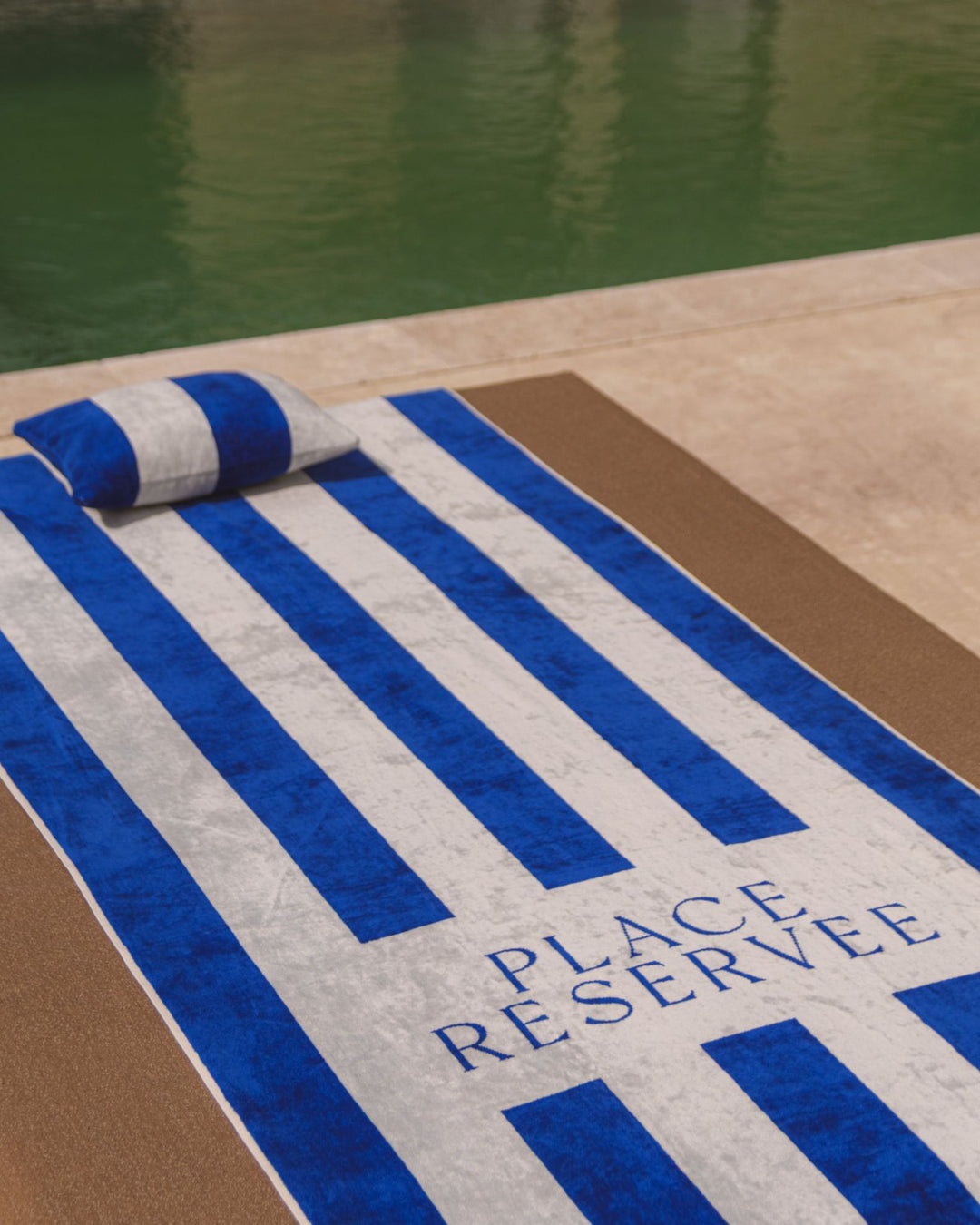 Cushion - Mykonos Blue -  مستلزمات