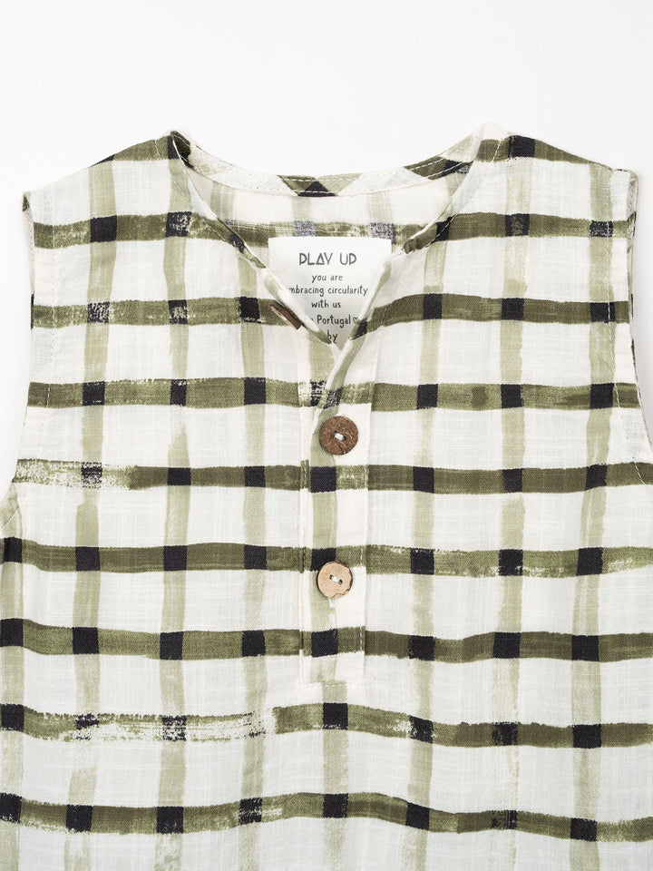 Baby organic cotton check romper with wooden buttons and sleeveless design