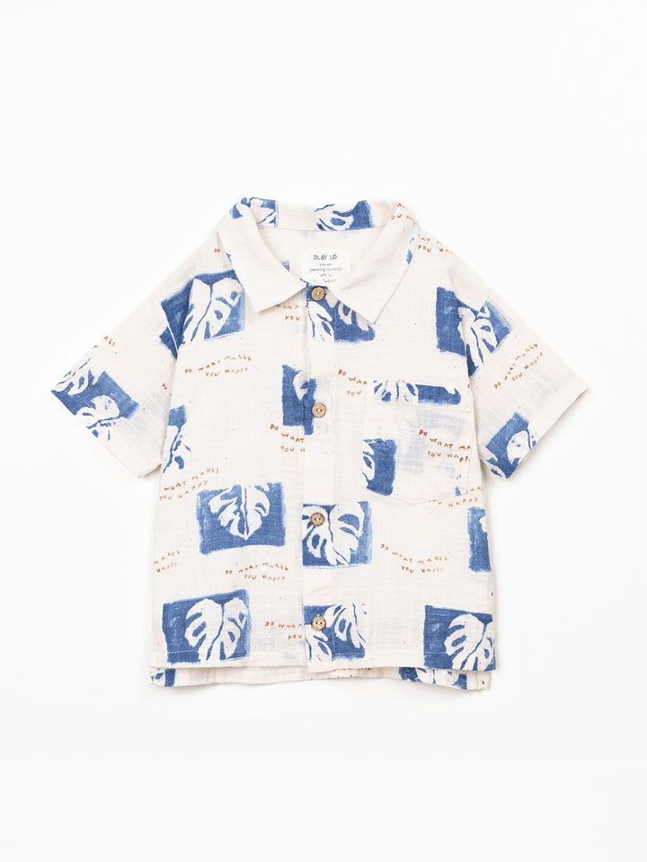 Boy’s organic cotton printed shirt with blue botanical pattern by Play Up