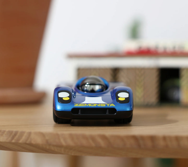 Playforever Zemonsta Hans designer toy car inspired by classic endurance racing vehicles
