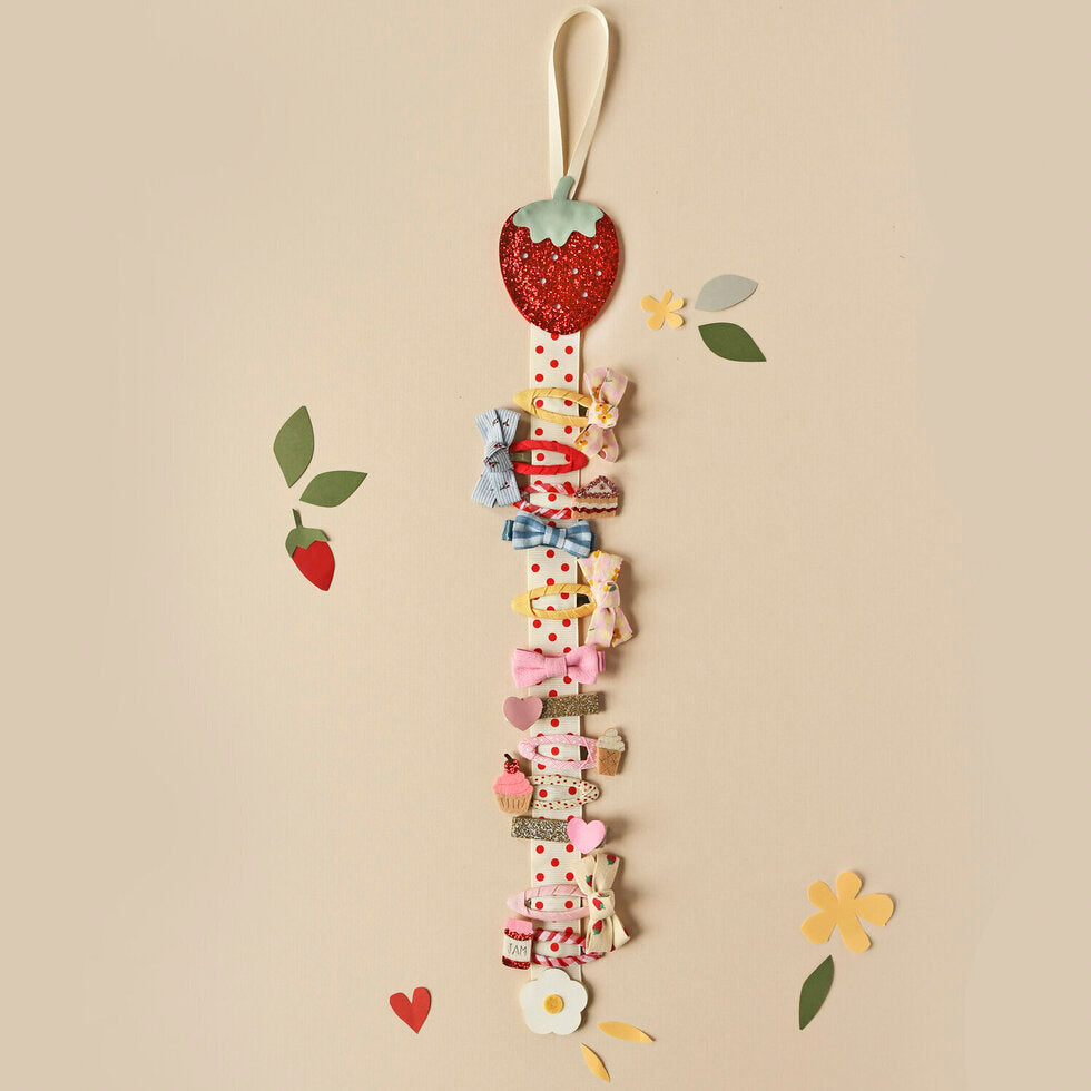 Strawberry Clip Hanger - مستلزمات