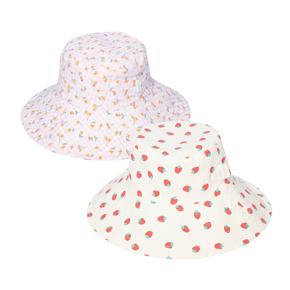 Strawberry Fair Reversible Sun Hat - قبعة