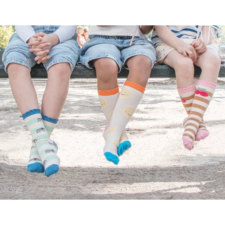 Vintage Rainbow and Sun 2 Pack Socks 9-12 Jnr - مستلزمات