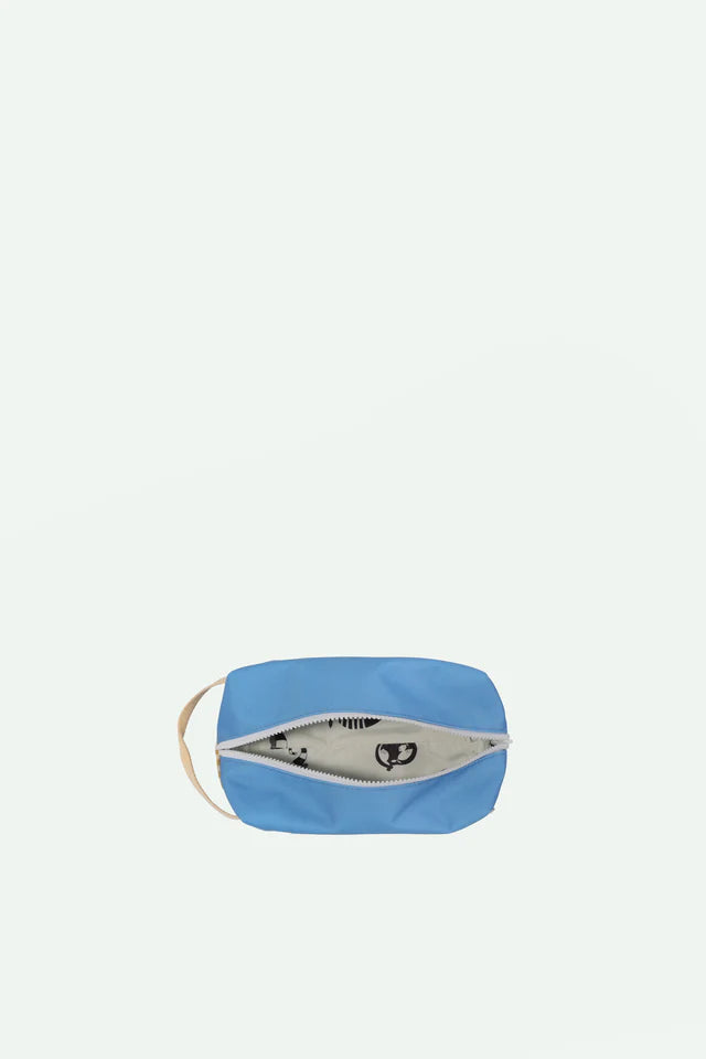 Toiletry Bag - Radar Blue - حقيبة أدوات الزينة