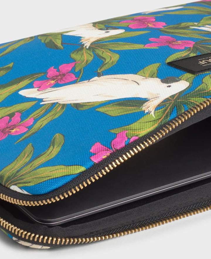 Laptop Sleeve - Gaia - مكتب منزلي