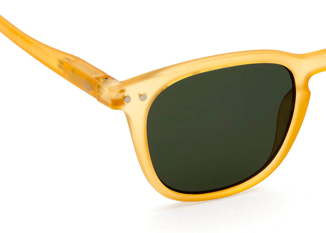 Sun Junior Shape #E The Trapeze - Yellow Honey - نظارات