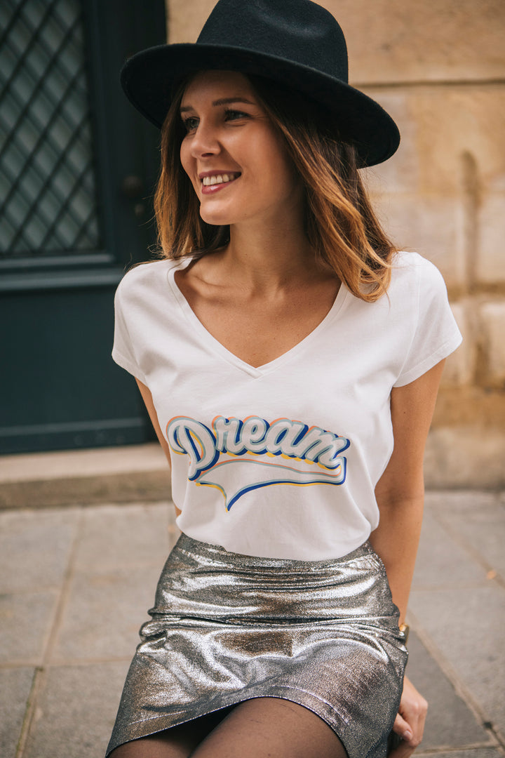 T-Shirt Dream - قميص