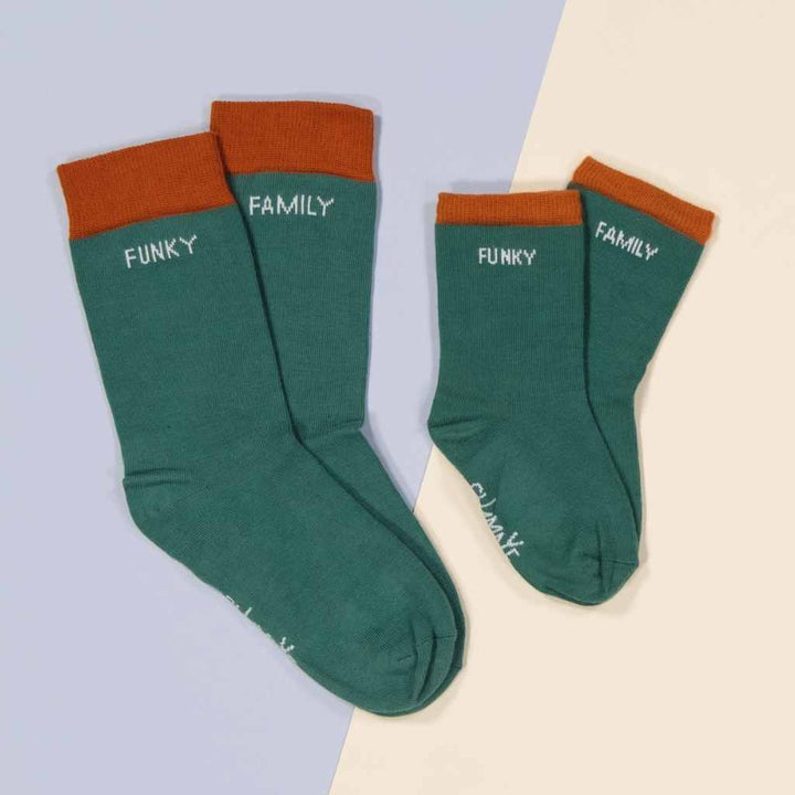 Socks Funky Family Green Kids & Adult - مستلزمات