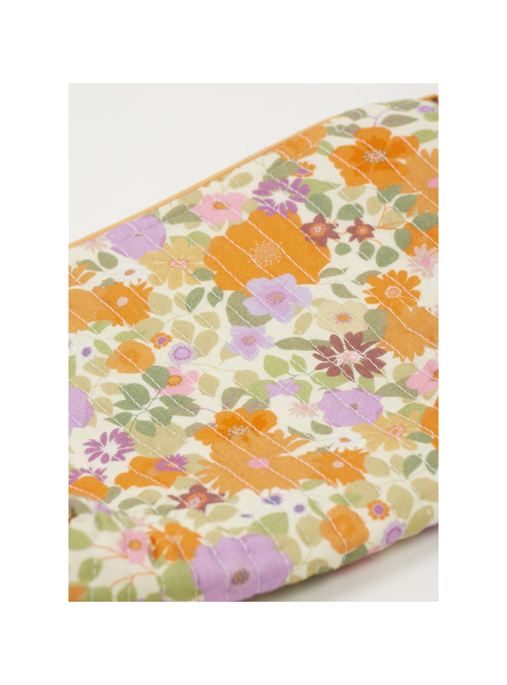 Pouch Flowers Gots - قبعة