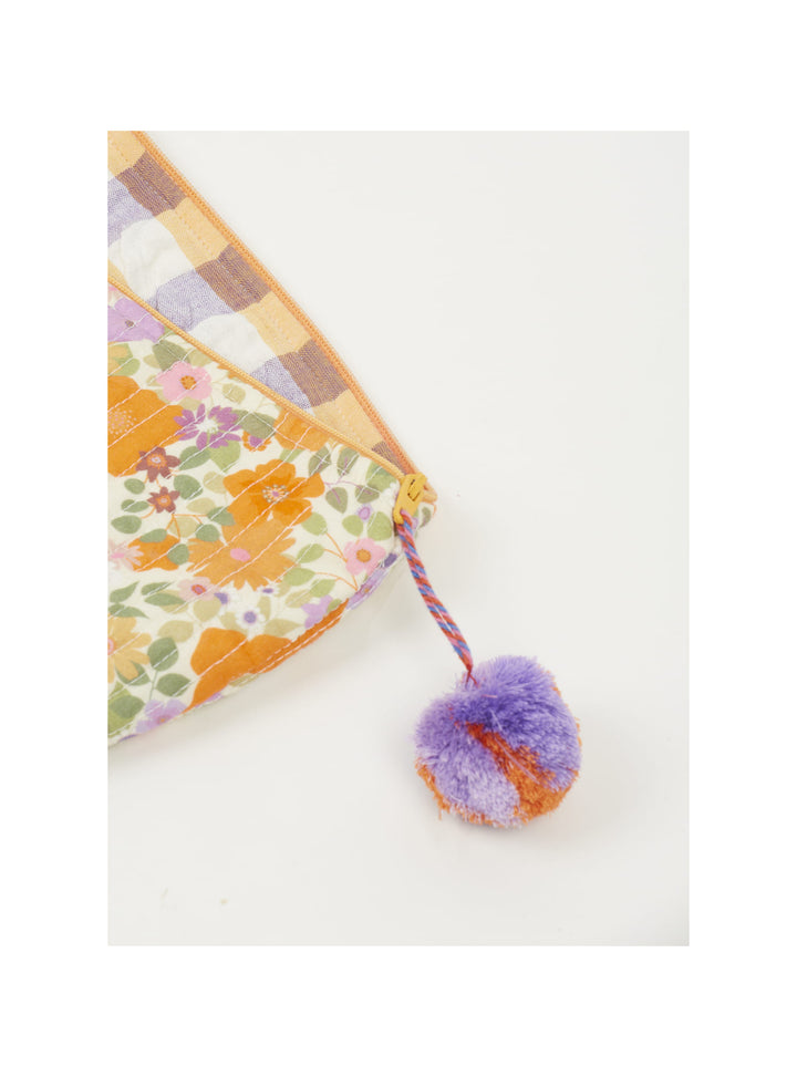Pouch Flowers Gots - قبعة