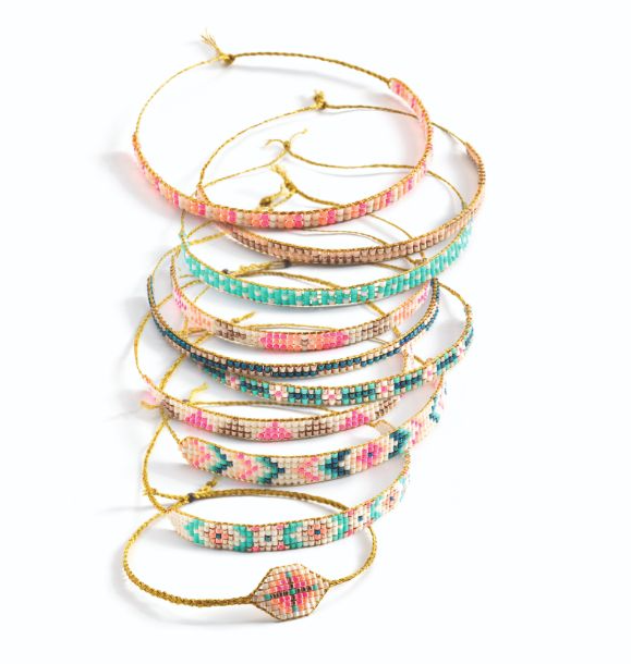 Tiny Beads Bracelet Workshop - ألعاب الأطفال